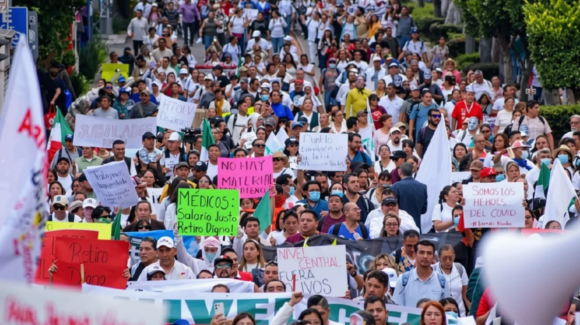 Trabajadores del IMSS llaman a blindar consulta salarial ante temor de fraude