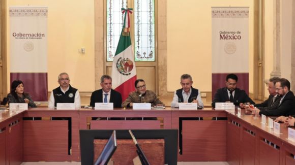 Transportistas rechazan bloqueos y acuerdan continuar el diálogo con el Gobierno de México