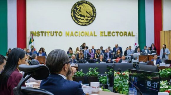 Tras señalamientos hacia Taddei, ASF abre investigación de oficio contra el INE