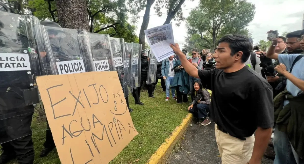 Trasladan al penal a siete detenidos por protesta de agua en Jalisco; Cepad acusa tortura e irregularidades