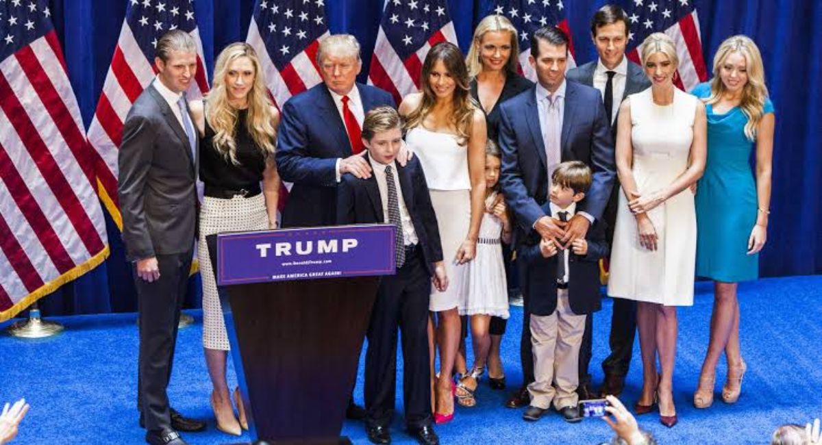 Trump y su círculo cercano, bajo cuestionamientos por presuntos conflictos de interés