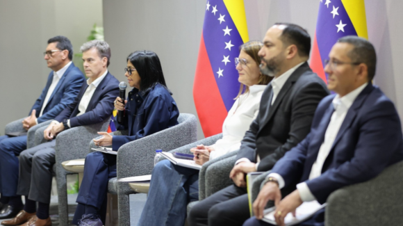 Venezuela y Estados Unidos inspeccionan los avances clave de su acuerdo petrolero