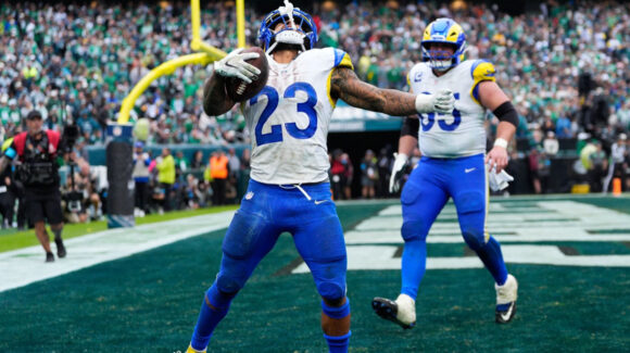 Guiados por Stafford, los Rams remontan en el último cuarto y le sacan el triunfo a los Eagles