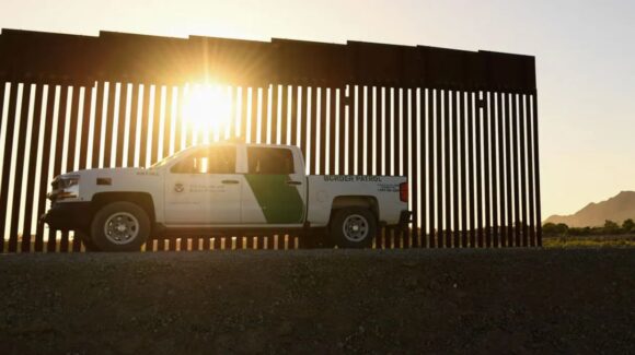 Pentágono autoriza pruebas de un arma de calor para reforzar la vigilancia en la frontera con México