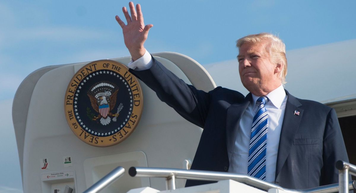 Casa Blanca vuelve a excluir a CNN del Air Force One