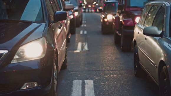 Hoy No Circula 4 de octubre: ¿Qué autos NO circulan este DOMINGO en CDMX y Edomex?