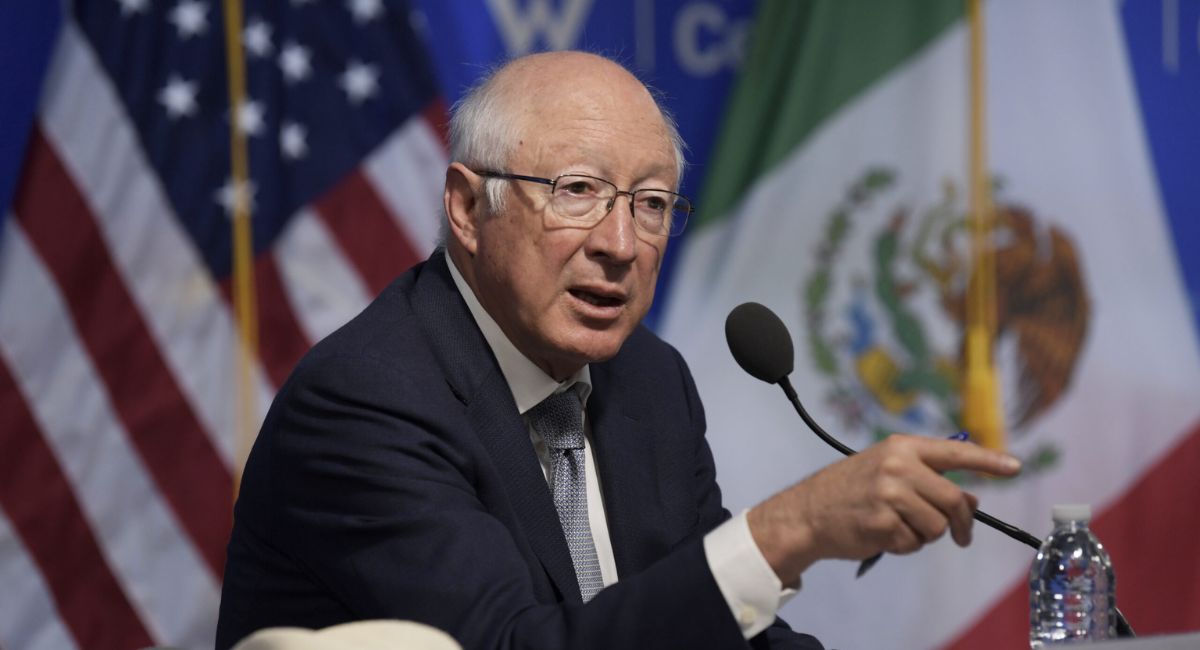 Ken Salazar llama a reforzar el T-MEC
