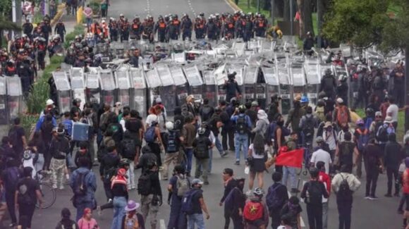 Marchas y BLOQUEOS en CDMX este viernes 30 de octubre de 2026: Zonas afectadas HOY