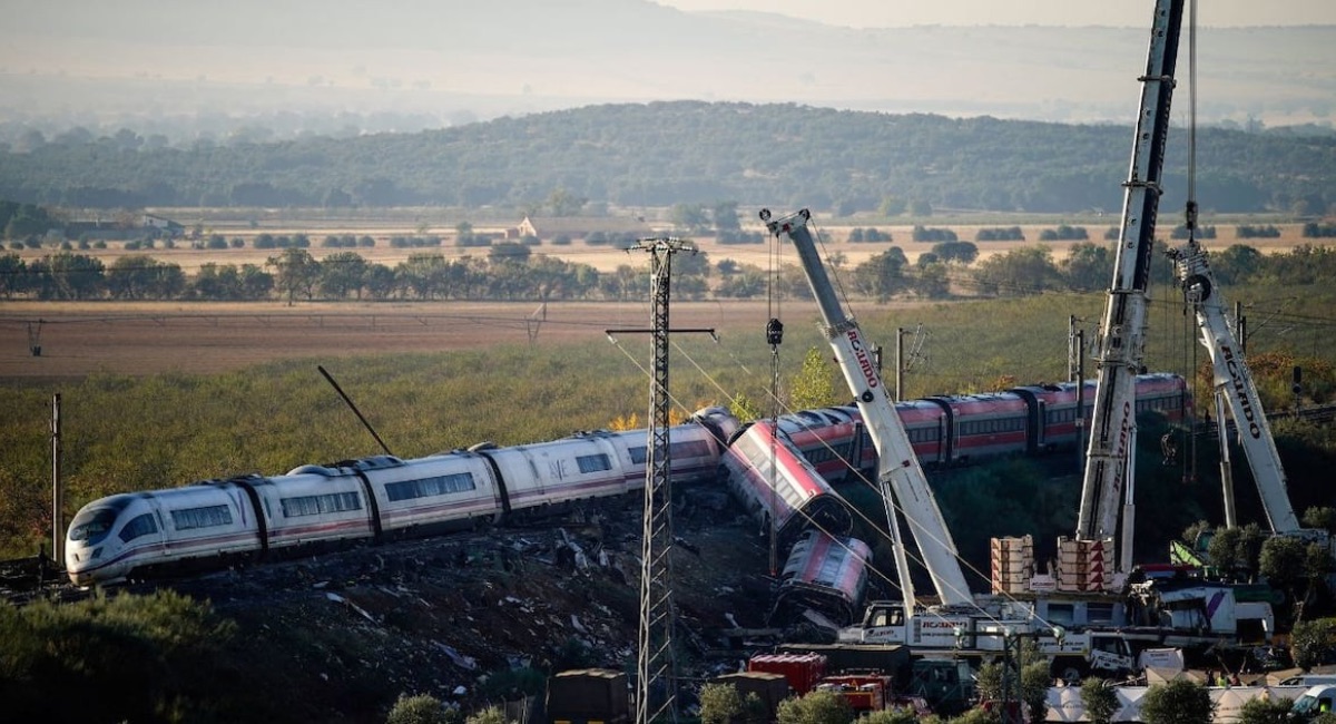 SRE confirma que siete mexicanos heridos en choque de trenes en España ya fueron dados de alta